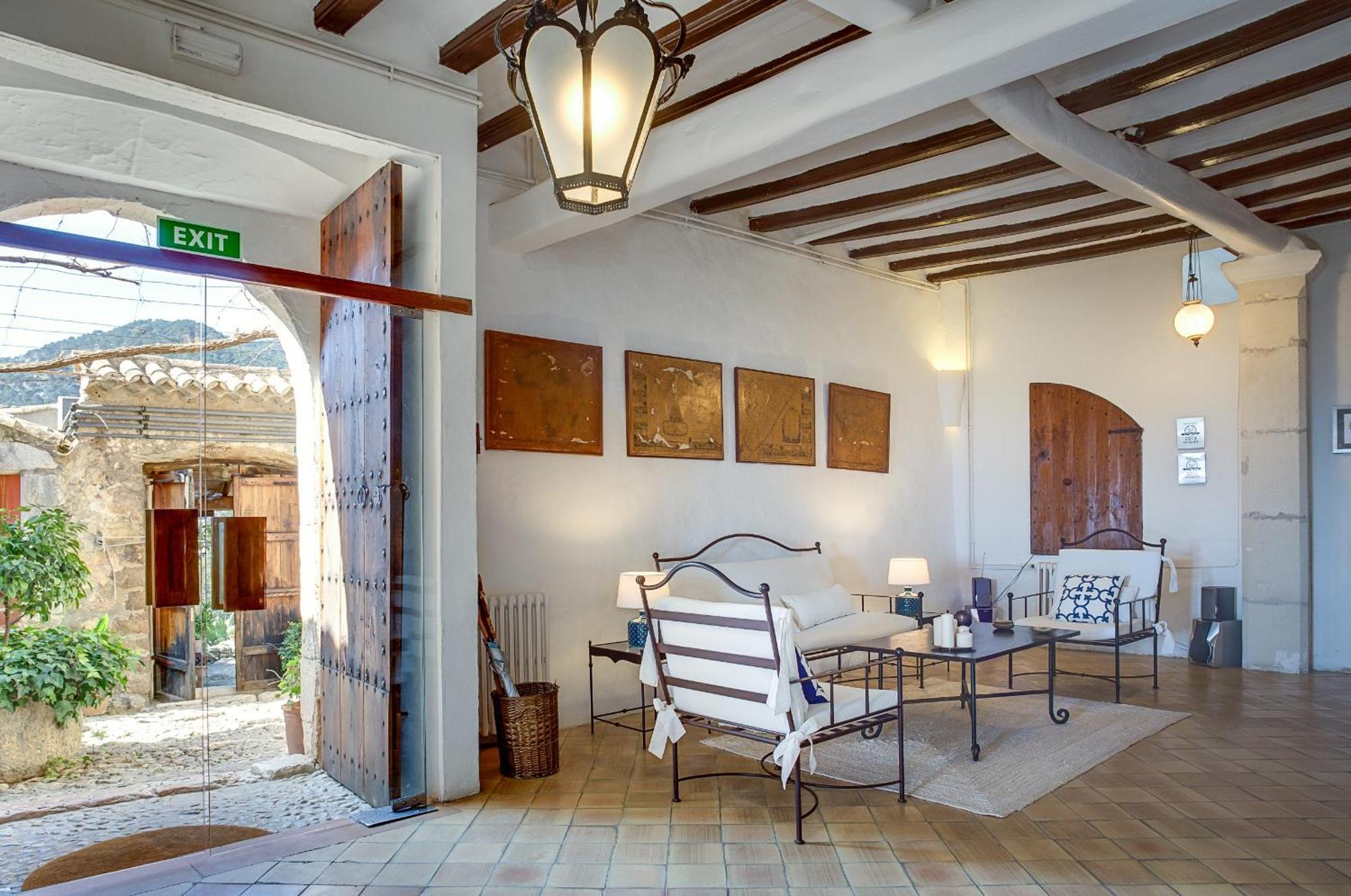 Finca Es Castell Binibona Bagian luar foto