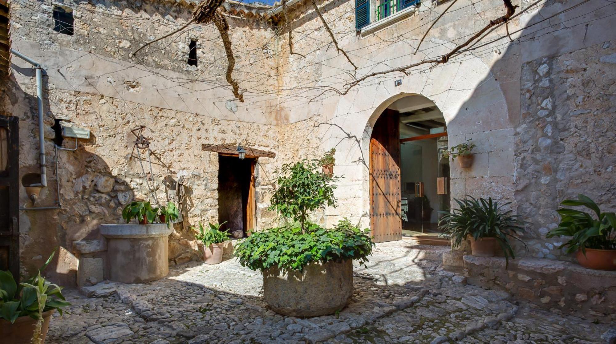 Finca Es Castell Binibona Bagian luar foto