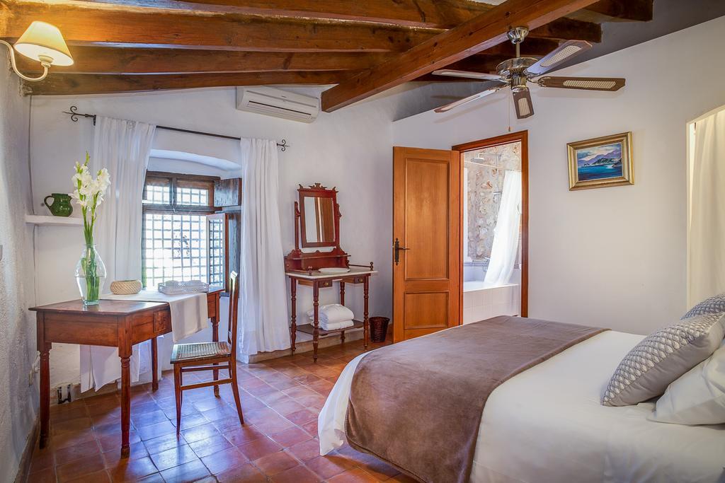 Finca Es Castell Binibona Bagian luar foto